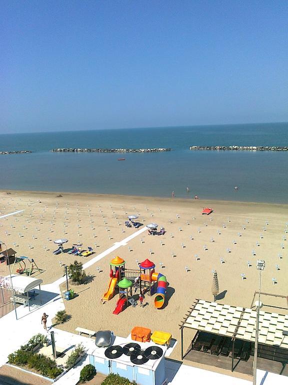 Hotel Gardenia Bellaria-Igea Marina Exterior foto