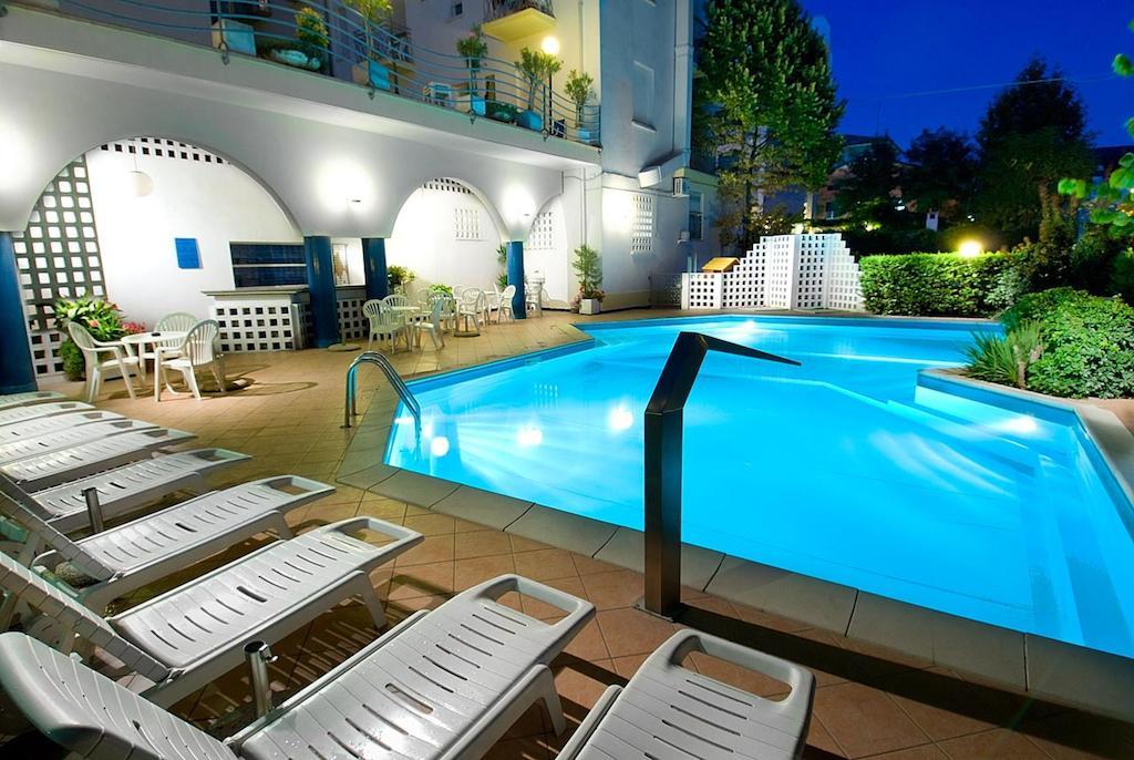 Hotel Gardenia Bellaria-Igea Marina Exterior foto
